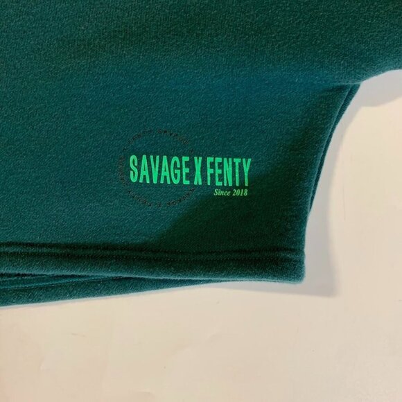 Savage X Fenty Women's Cropped Relaxed Long Sleeve Hoodie Sweatpants Set Size L‎ - Picture 6 of 15